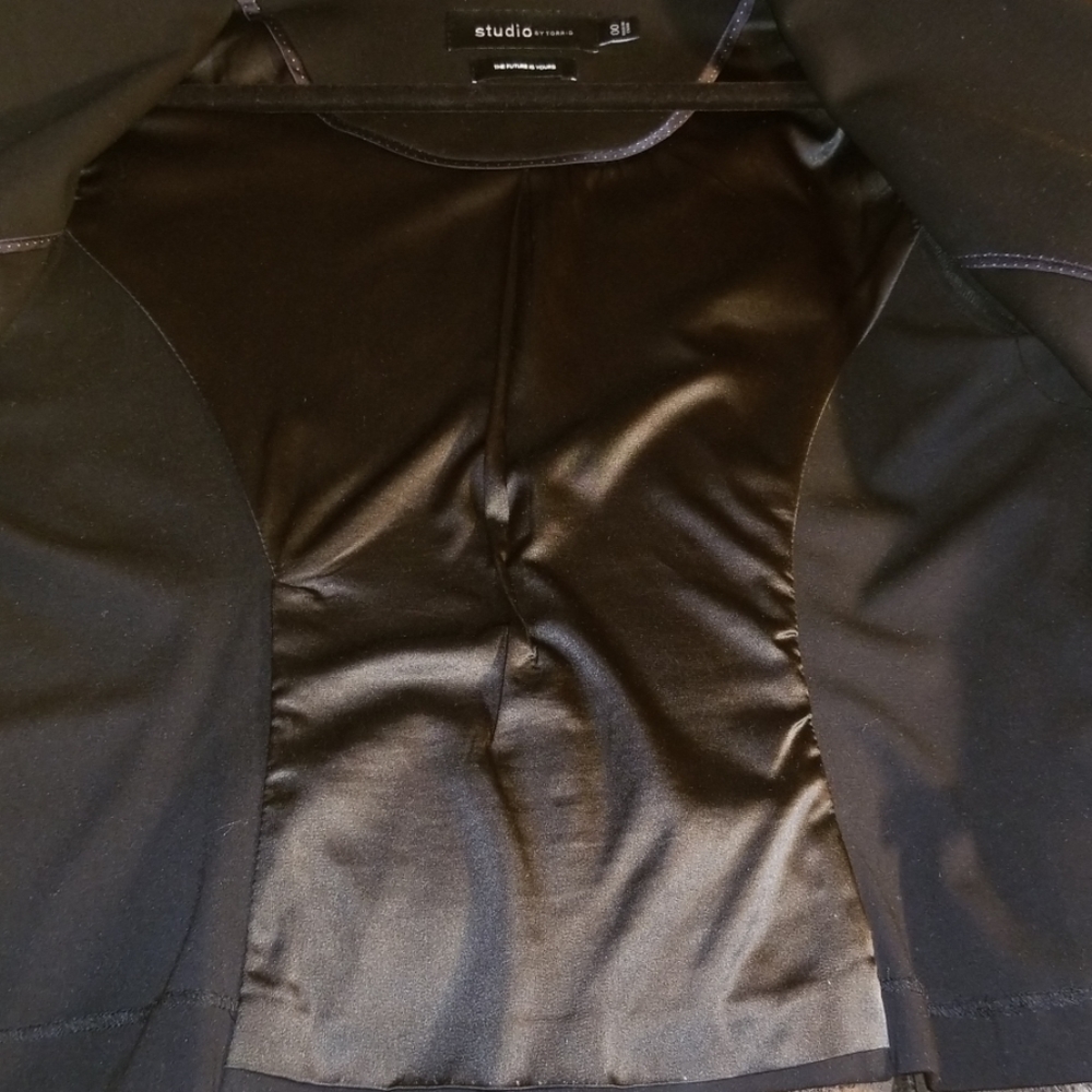Torrid Studio Collection Button Front Blazer - Picture 7 of 7
